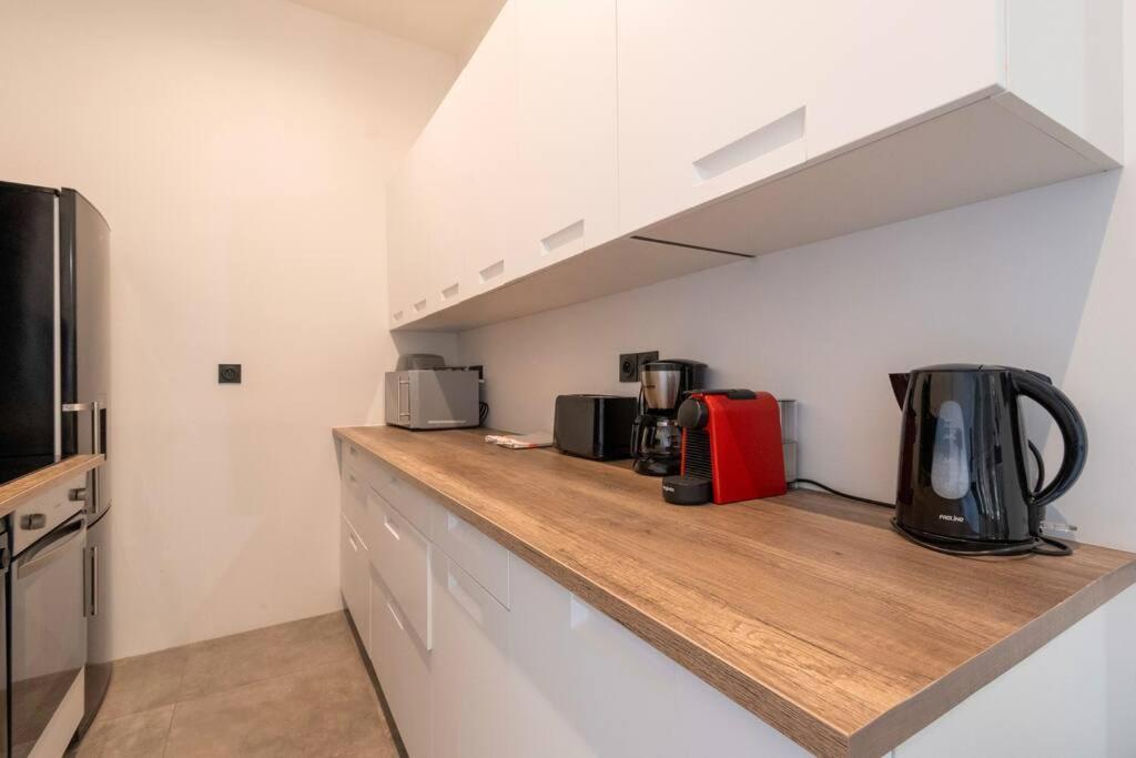 Harmonie Apartment Nimes Luaran gambar